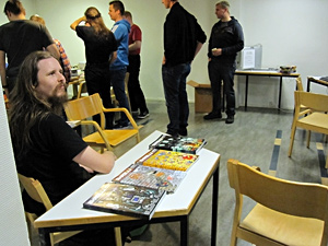 saku_2015_15.jpg (692 kt)