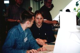 saku99_32.jpg (35 kt)