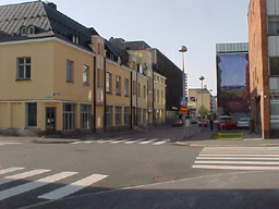 vuosi2001_01.jpg (77 kt)