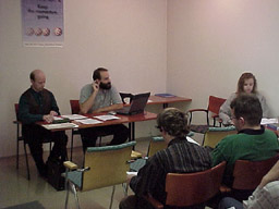 vuosi2001_08.jpg (71 kt)