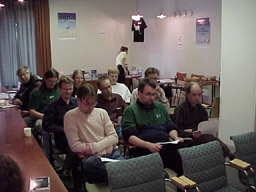vuosi2001_09.jpg (79 kt)