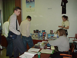 vuosi2001_19.jpg (72 kt)