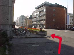 Hallituskadun ja Koulukadun kulma