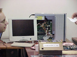 vuosi2002_12.jpg (72 kt)