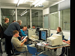 vuosi2006_06.jpg (98 kt)